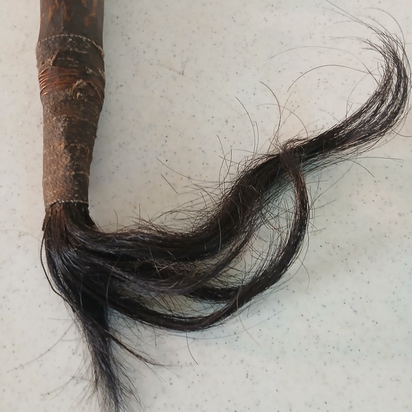 African Ceremonial Fly Whisk - Picture 4 of 6